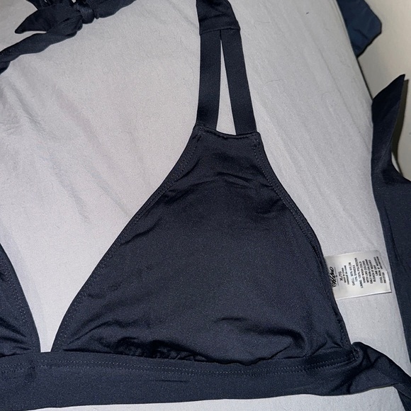 NWT Mossimo Swimmings Suit - Picture 6 of 7